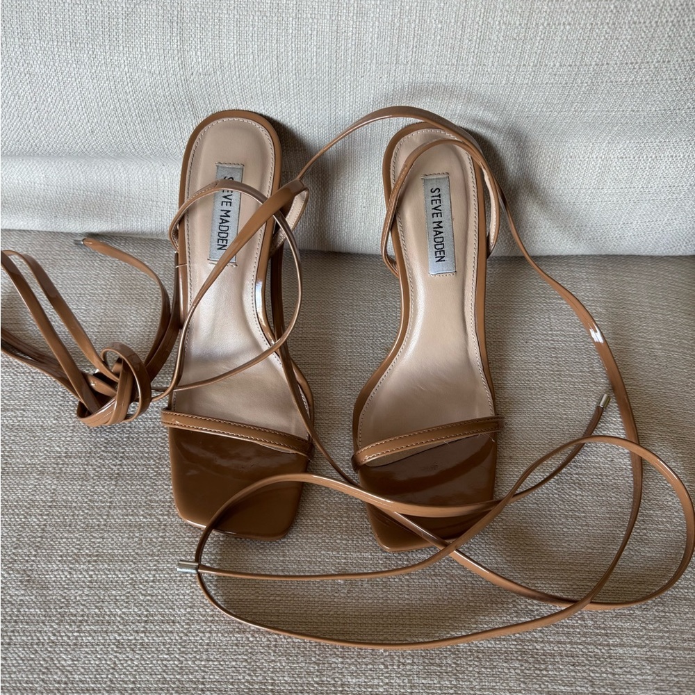 Steve Madden Tan Strappy Women's Sandals